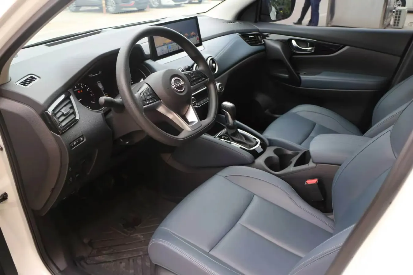 2025 Nissan Qashqai 2.0L 151HP L4 CVT,autocango,china used car exporter,china ev exporter,chinese used car exporter,chinese used ev exporter