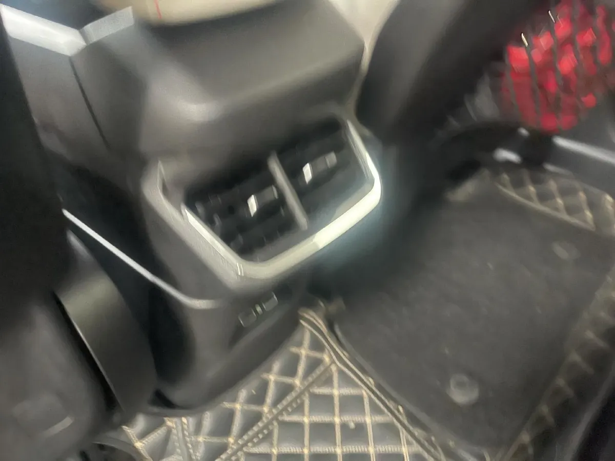 2020 LYNK&CO 06 1.5T 177HP L3 7DCT,autocango,china used car exporter,china ev exporter,chinese used car exporter,chinese used ev exporter