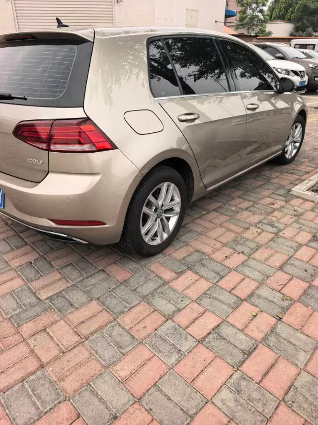 2018 Volkswagen Golf 1.6L 110HP L4 6AT,autocango,china used car exporter,china ev exporter,chinese used car exporter,chinese used ev exporter