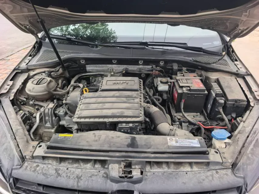 2018 Volkswagen Golf 1.6L 110HP L4 6AT,autocango,china used car exporter,china ev exporter,chinese used car exporter,chinese used ev exporter