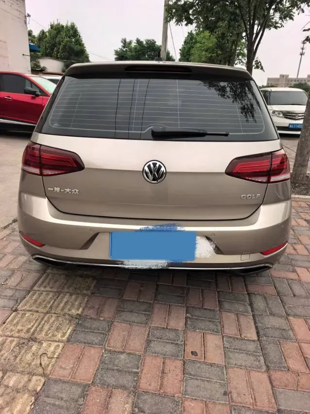 2018 Volkswagen Golf 1.6L 110HP L4 6AT,autocango,china used car exporter,china ev exporter,chinese used car exporter,chinese used ev exporter