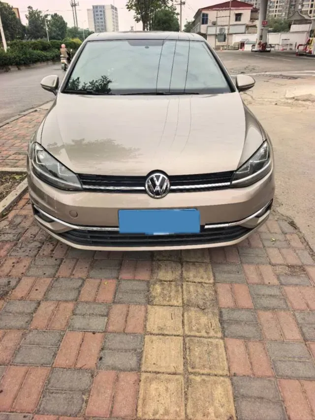 2018 Volkswagen Golf 1.6L 110HP L4 6AT,autocango,china used car exporter,china ev exporter,chinese used car exporter,chinese used ev exporter