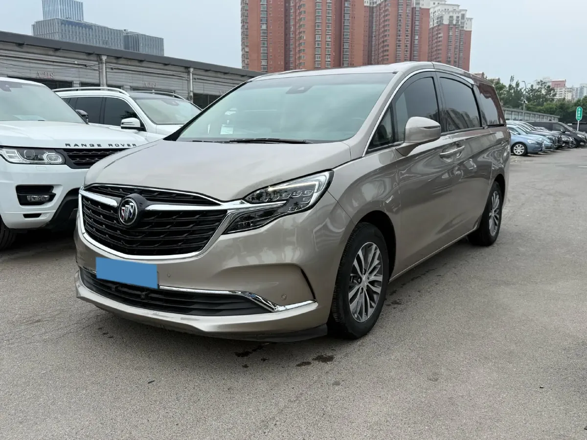 2022 Buick GL8 2.0T 237HP L4 9AT,autocango,china used car exporter,china ev exporter,chinese used car exporter,chinese used ev exporter