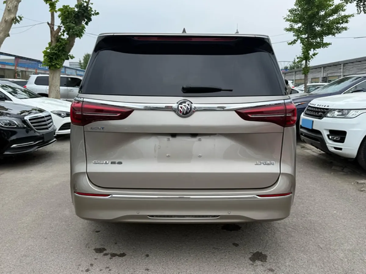 2022 Buick GL8 2.0T 237HP L4 9AT,autocango,china used car exporter,china ev exporter,chinese used car exporter,chinese used ev exporter