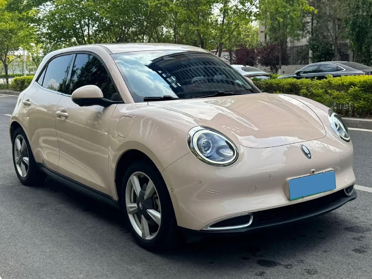 2022 ChangAn Oshan X7 Plus 1.5T 188HP L4 7DCT,autocango,china used car exporter,china ev exporter,chinese used car exporter,chinese used ev exporter