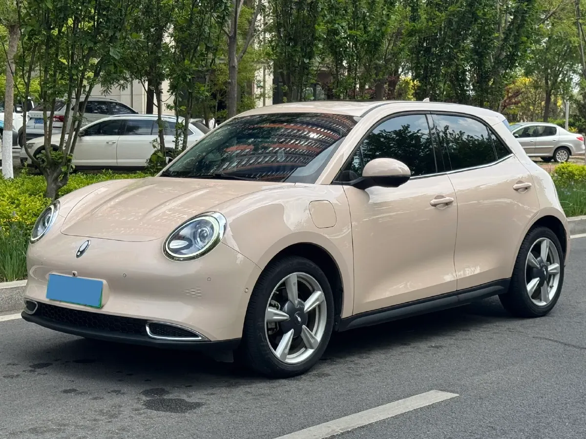 2022 ChangAn Oshan X7 Plus 1.5T 188HP L4 7DCT,autocango,china used car exporter,china ev exporter,chinese used car exporter,chinese used ev exporter