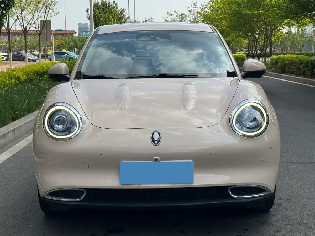 2022 ChangAn Oshan X7 Plus 1.5T 188HP L4 7DCT,autocango,china used car exporter,china ev exporter,chinese used car exporter,chinese used ev exporter