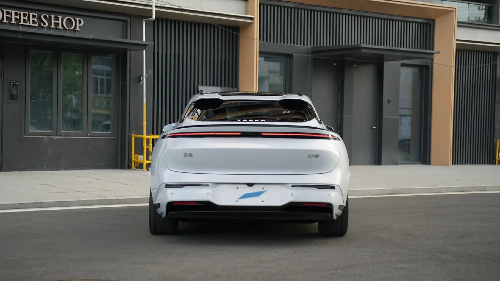 2025 Zeekr 007GT BEV 75KWH,autocango,china used car exporter,china ev exporter,chinese used car exporter,chinese used ev exporter