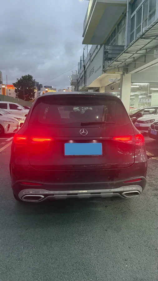 2025 Mercedes-Benz GLC Class 2.0T 204HP L4 9AT,autocango,china used car exporter,china ev exporter,chinese used car exporter,chinese used ev exporter