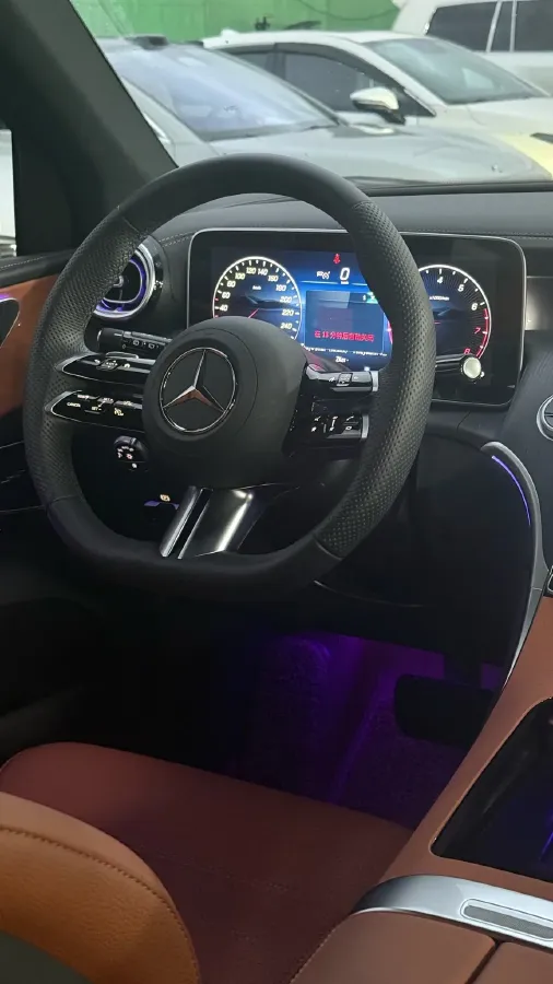2025 Mercedes-Benz GLC Class 2.0T 204HP L4 9AT,autocango,china used car exporter,china ev exporter,chinese used car exporter,chinese used ev exporter