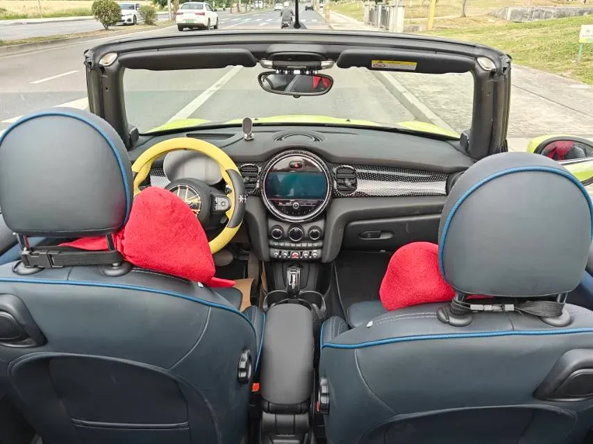 2022 MINI MINI 2.0T 192HP L4 7DCT,autocango,china used car exporter,china ev exporter,chinese used car exporter,chinese used ev exporter