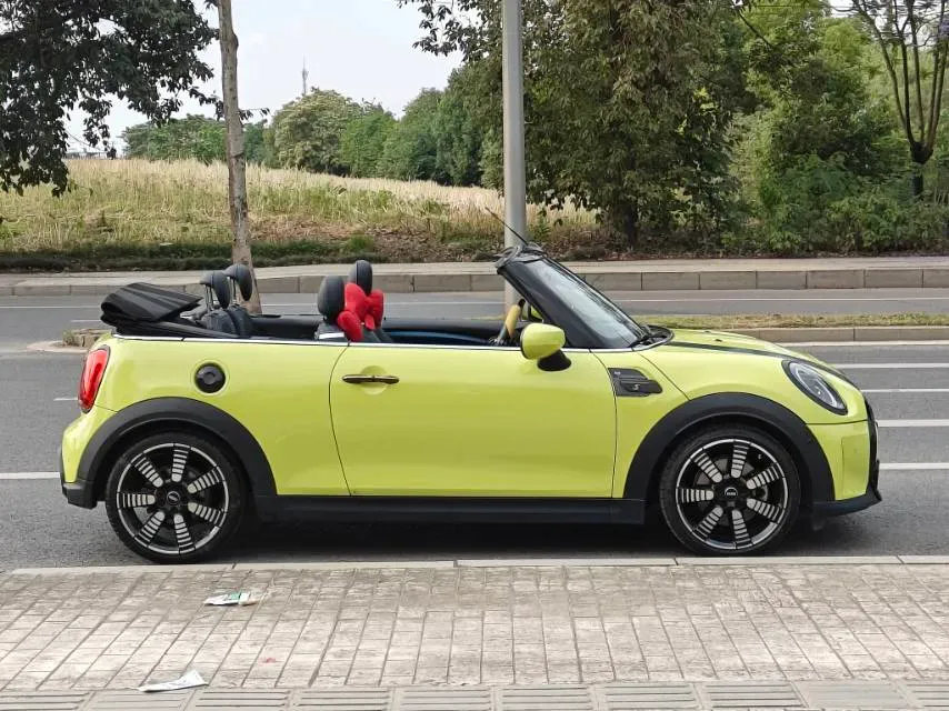 2022 MINI MINI 2.0T 192HP L4 7DCT,autocango,china used car exporter,china ev exporter,chinese used car exporter,chinese used ev exporter