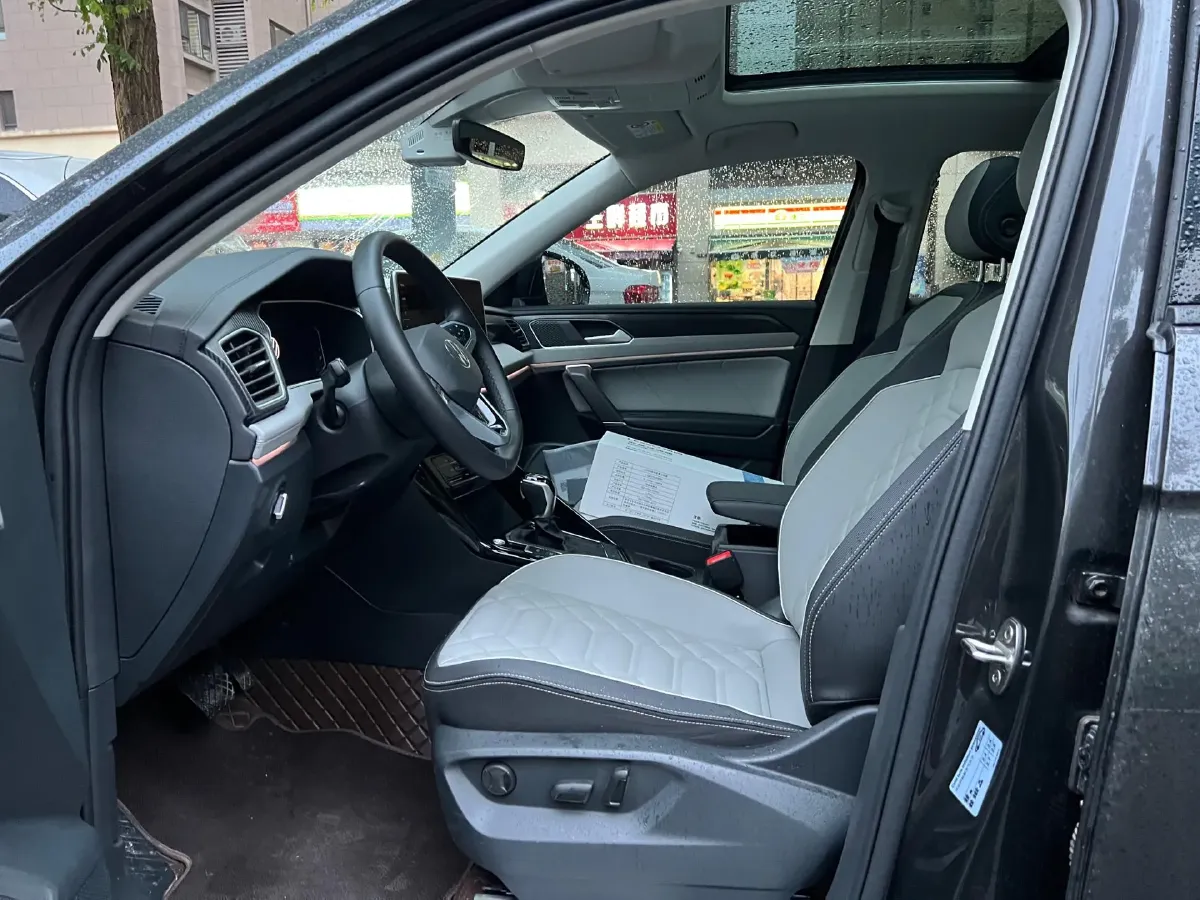 2024 Volkswagen Tayron 1.5T 160HP L4 7DCT,autocango,china used car exporter,china ev exporter,chinese used car exporter,chinese used ev exporter