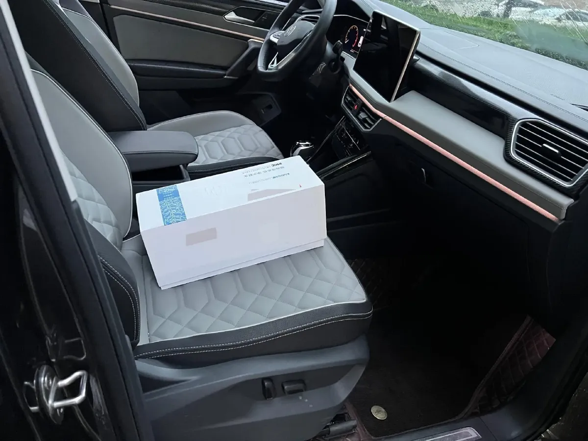 2024 Volkswagen Tayron 1.5T 160HP L4 7DCT,autocango,china used car exporter,china ev exporter,chinese used car exporter,chinese used ev exporter