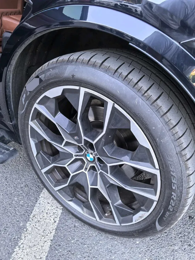 2023 BMW X7 3.0T 381HP L6 8AT,autocango,china used car exporter,china ev exporter,chinese used car exporter,chinese used ev exporter