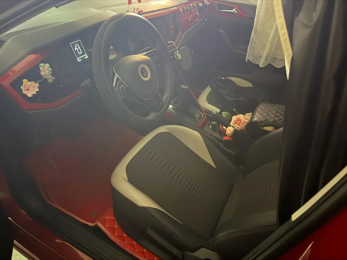 2021 DongFeng Aeolus AX7 1.6T 170HP L4 6AT,autocango,china used car exporter,china ev exporter,chinese used car exporter,chinese used ev exporter