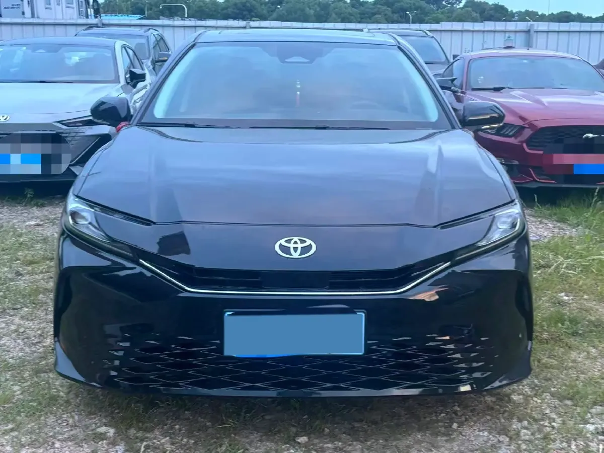 2024 Toyota Camry 2.0L 173HP L4 CVT,autocango,china used car exporter,china ev exporter,chinese used car exporter,chinese used ev exporter