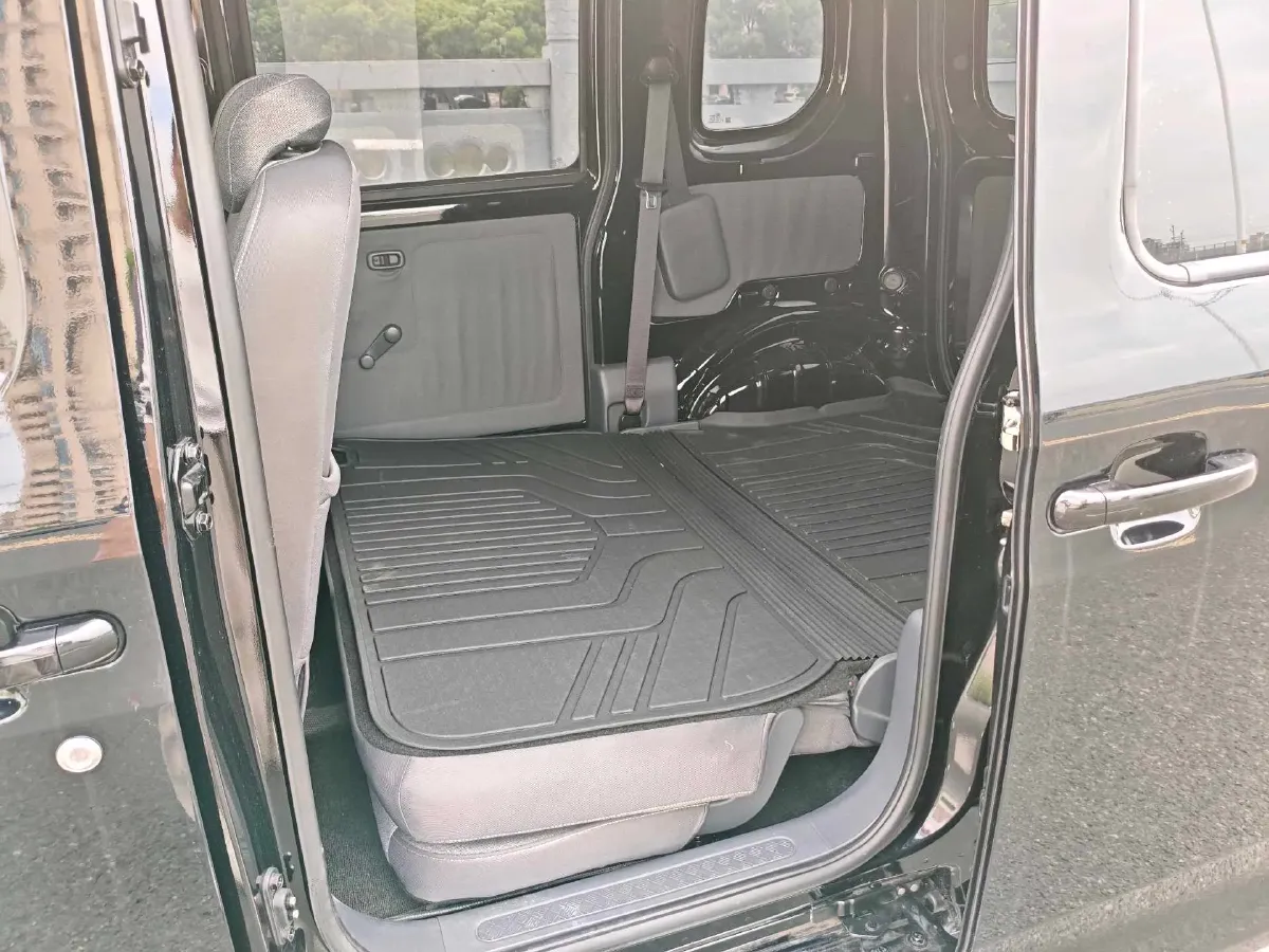 2025 WuLing ZhiGuang BEV,autocango,china used car exporter,china ev exporter,chinese used car exporter,chinese used ev exporter