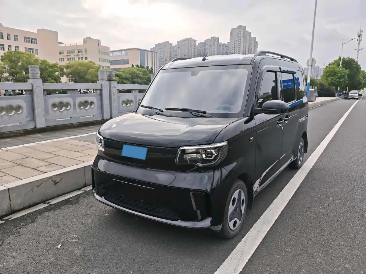2025 WuLing ZhiGuang BEV,autocango,china used car exporter,china ev exporter,chinese used car exporter,chinese used ev exporter