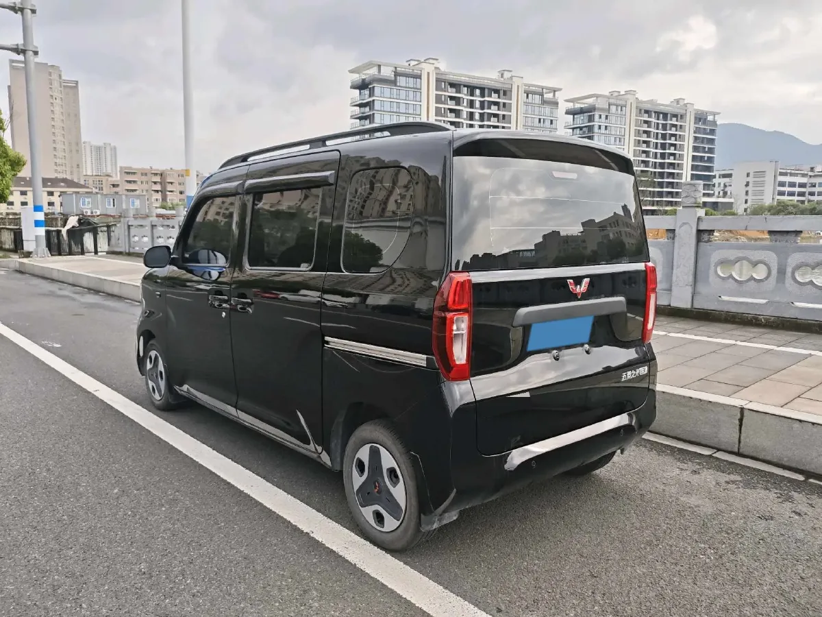 2025 WuLing ZhiGuang BEV,autocango,china used car exporter,china ev exporter,chinese used car exporter,chinese used ev exporter