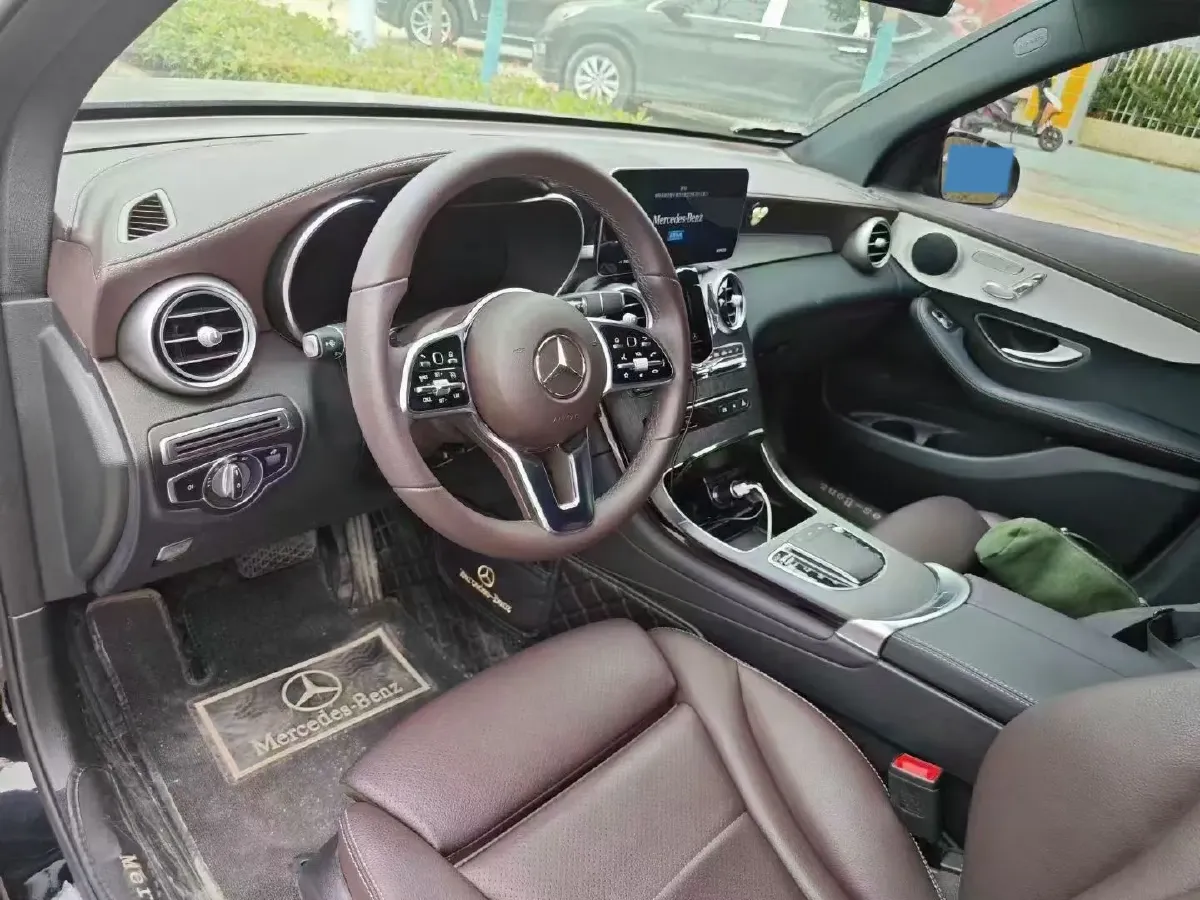 2022 Mercedes-Benz GLC Class 2.0T 197HP L4 9AT,autocango,china used car exporter,china ev exporter,chinese used car exporter,chinese used ev exporter