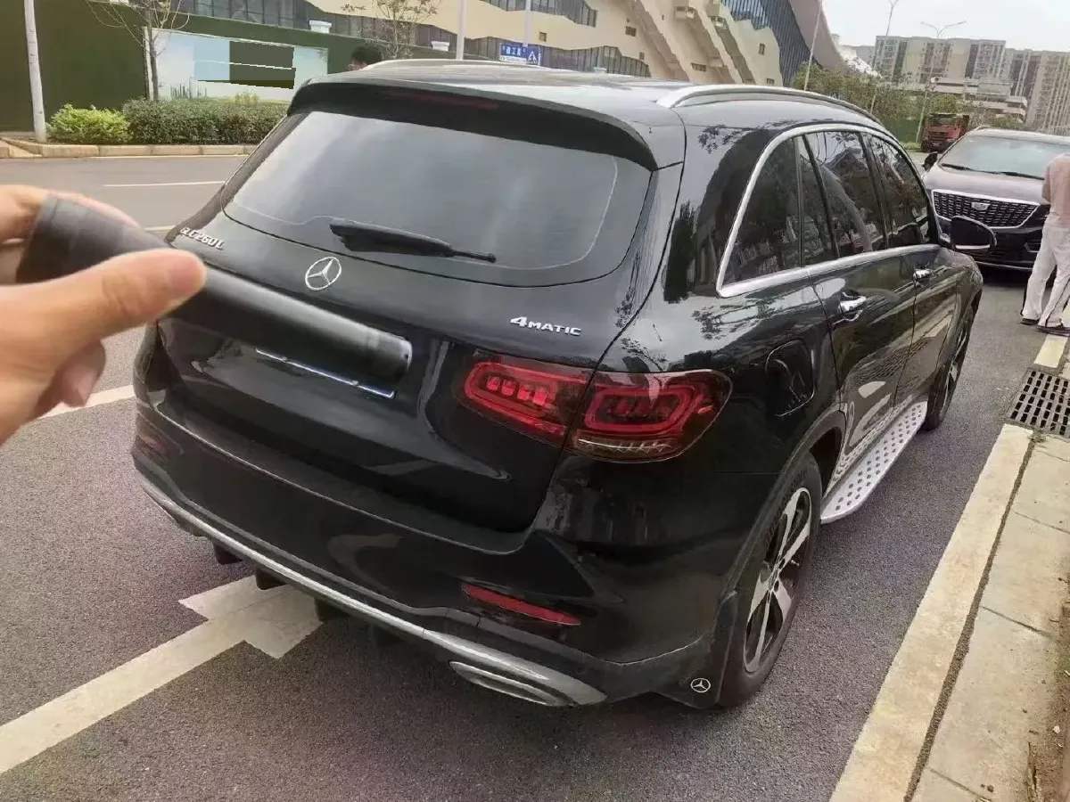 2022 Mercedes-Benz GLC Class 2.0T 197HP L4 9AT,autocango,china used car exporter,china ev exporter,chinese used car exporter,chinese used ev exporter