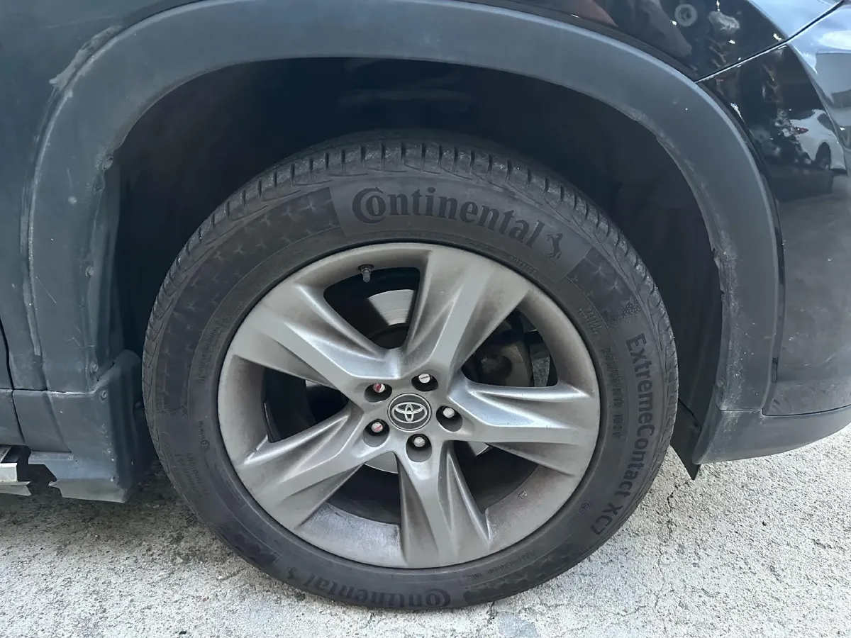 2018 Toyota Highlander 2.0T 220HP L4 6AT,autocango,china used car exporter,china ev exporter,chinese used car exporter,chinese used ev exporter