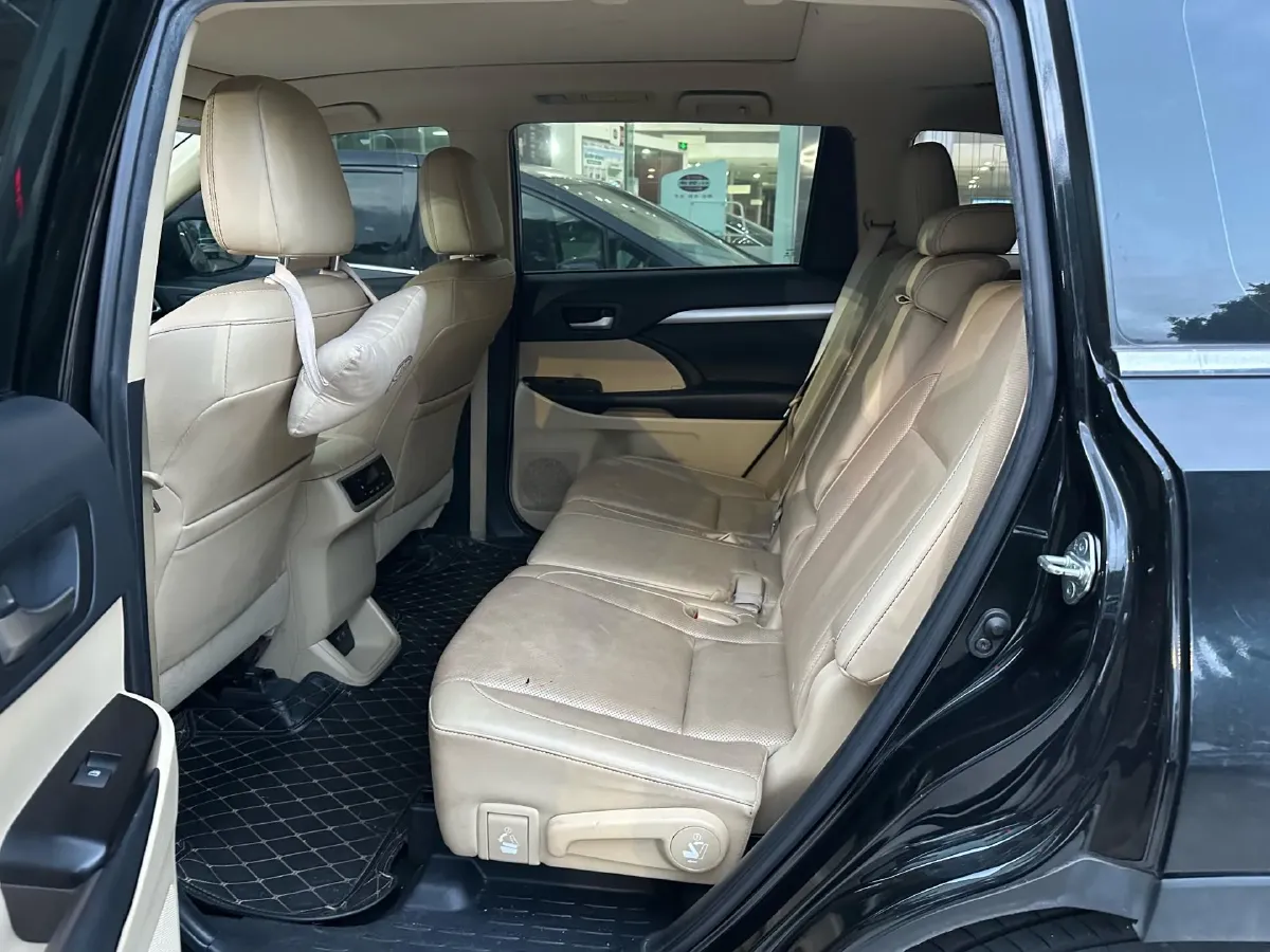 2018 Toyota Highlander 2.0T 220HP L4 6AT,autocango,china used car exporter,china ev exporter,chinese used car exporter,chinese used ev exporter