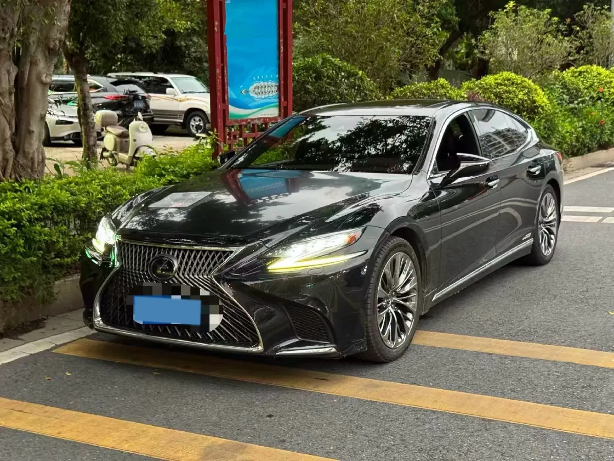 2018 Lexus LS 3.5L 299HP V6 E-CVT Hybrid,autocango,china used car exporter,china ev exporter,chinese used car exporter,chinese used ev exporter