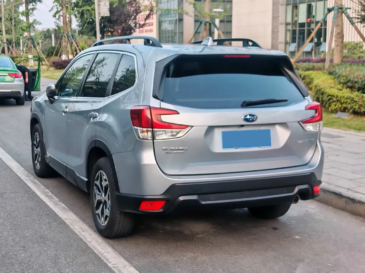 2022 Subaru Forester 2.0L 154HP H4 CVT,autocango,china used car exporter,china ev exporter,chinese used car exporter,chinese used ev exporter