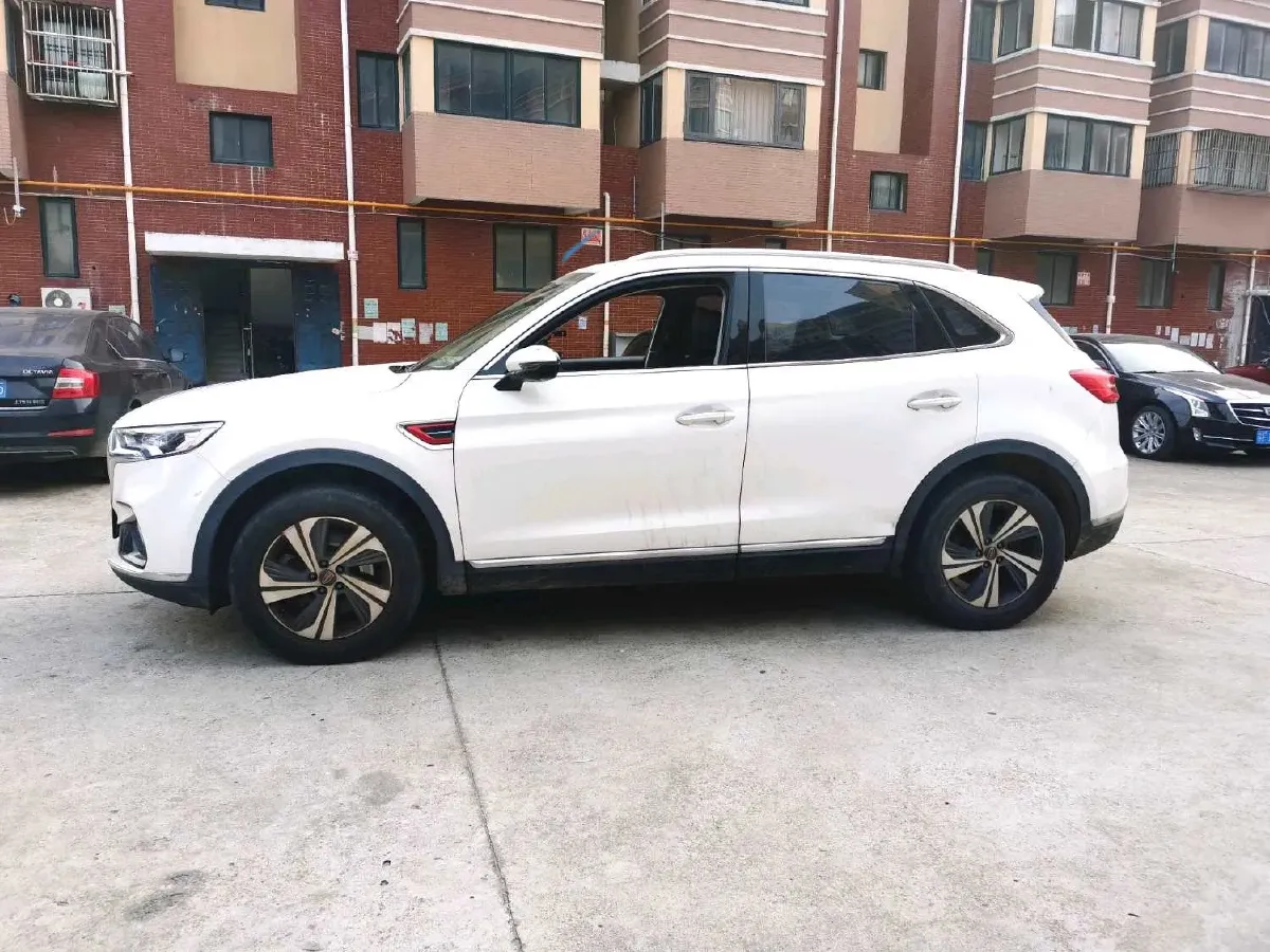 2019 HongQi HS5 2.0T 224HP L4 6AT,autocango,china used car exporter,china ev exporter,chinese used car exporter,chinese used ev exporter