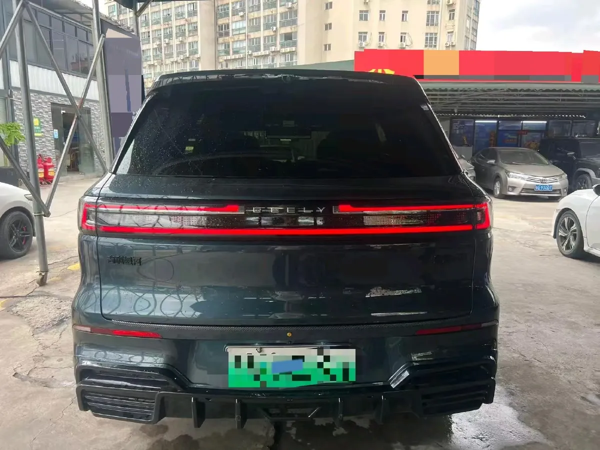 2025 Volkswagen Tiguan L 2.0T 220HP L4 7DCT,autocango,china used car exporter,china ev exporter,chinese used car exporter,chinese used ev exporter