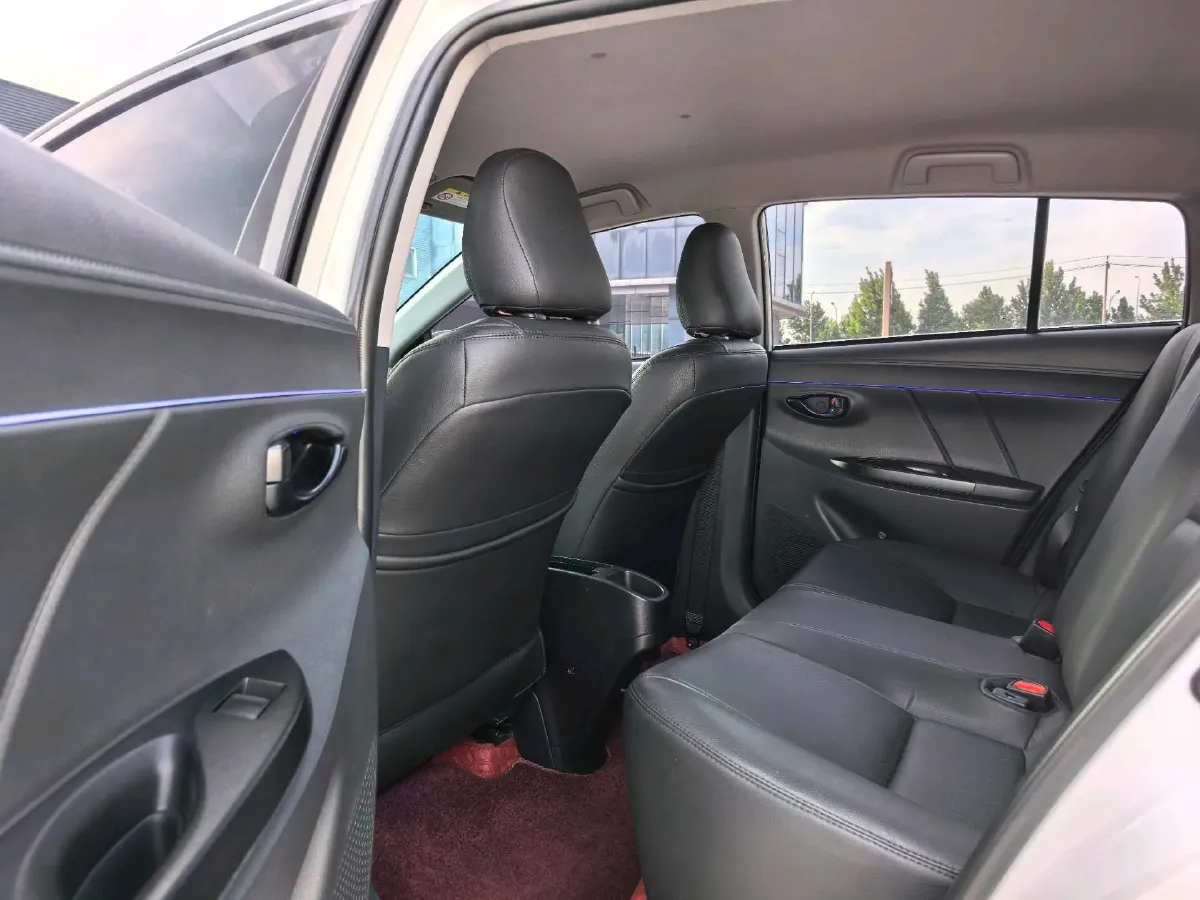 2022 Toyota Yaris L 1.5L 112HP L4 CVT,autocango,china used car exporter,china ev exporter,chinese used car exporter,chinese used ev exporter
