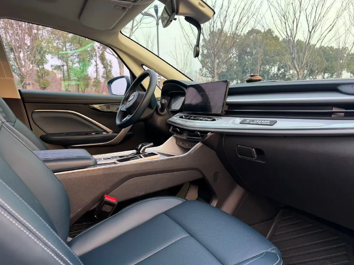 2023 Geely JiaJi 1.5T 181HP L4 7DCT,autocango,china used car exporter,china ev exporter,chinese used car exporter,chinese used ev exporter