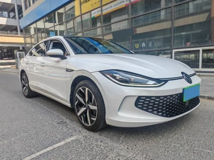 2023 Volkswagen Lamando 1.4T 150HP L4 7DCT,autocango,china used car exporter,china ev exporter,chinese used car exporter,chinese used ev exporter