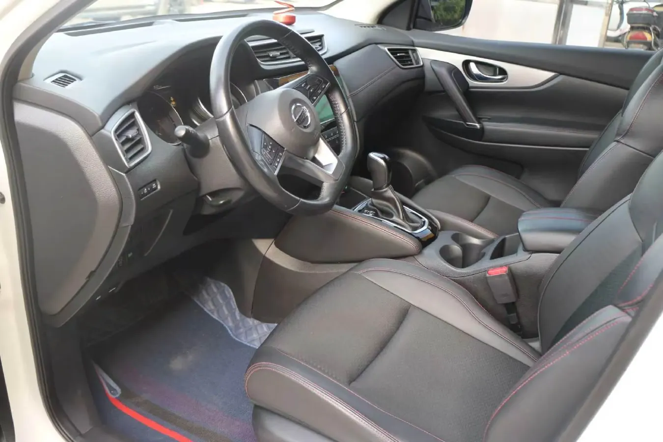 2021 Nissan Qashqai 2.0L 151HP L4 CVT,autocango,china used car exporter,china ev exporter,chinese used car exporter,chinese used ev exporter