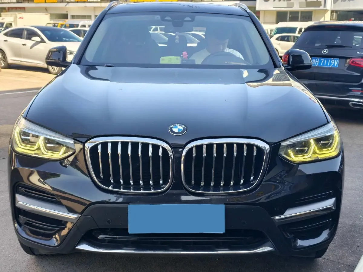 2020 BMW X3 2.0T 224HP L4 8AT,autocango,china used car exporter,china ev exporter,chinese used car exporter,chinese used ev exporter