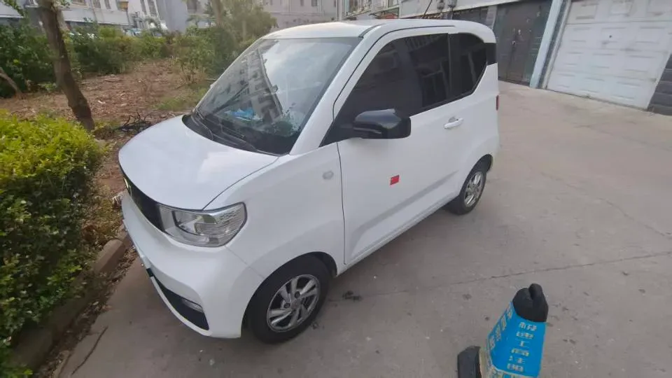 2021 WuLing HongGuang MINI EV BEV 13.9KWH,autocango,china used car exporter,china ev exporter,chinese used car exporter,chinese used ev exporter