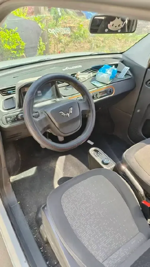 2021 WuLing HongGuang MINI EV BEV 13.9KWH,autocango,china used car exporter,china ev exporter,chinese used car exporter,chinese used ev exporter