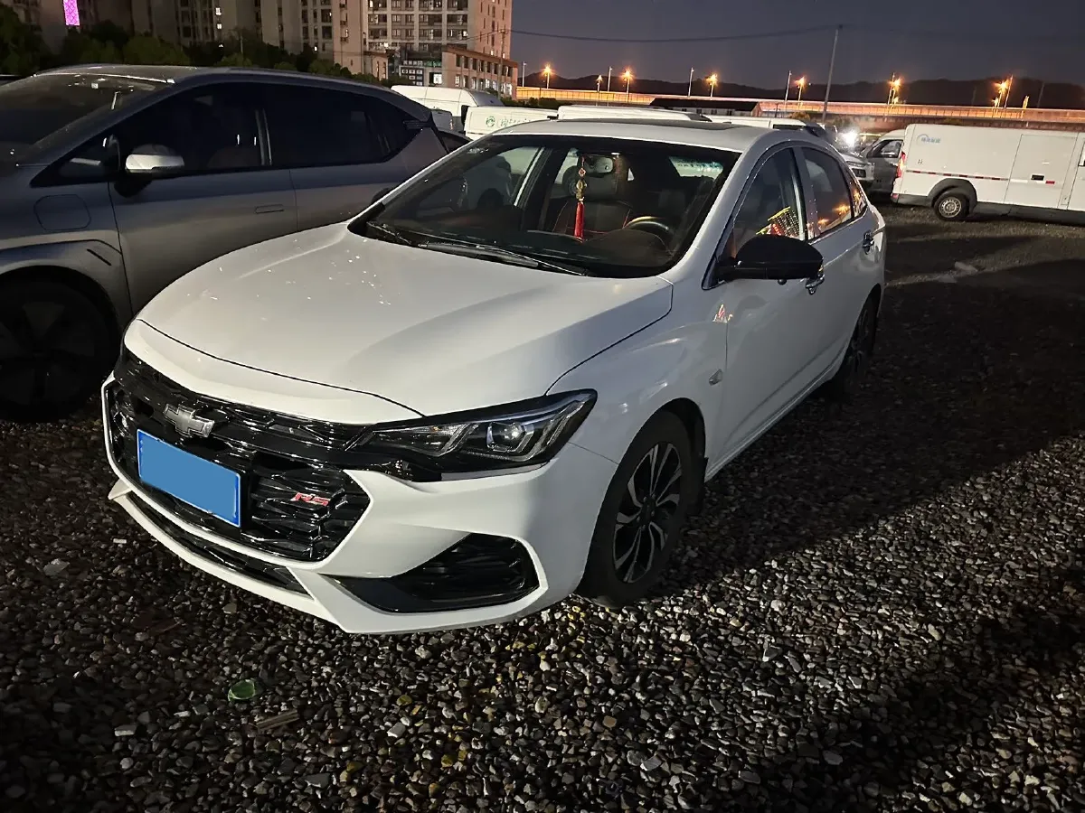 2019 Chevrolet Monza 1.3T 163HP L3 6AT,autocango,china used car exporter,china ev exporter,chinese used car exporter,chinese used ev exporter