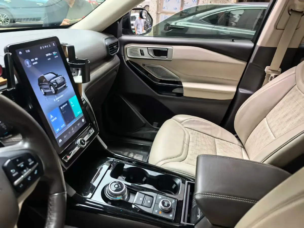2020 Ford Explorer 2.3T 276HP L4 10AT,autocango,china used car exporter,china ev exporter,chinese used car exporter,chinese used ev exporter