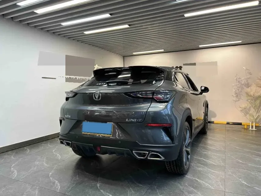 2020 ChangAn UNI-T 1.5T 180HP L4 7DCT,autocango,china used car exporter,china ev exporter,chinese used car exporter,chinese used ev exporter