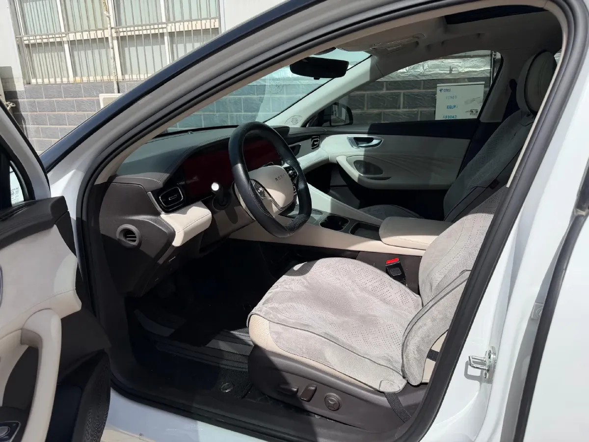 2023 Roewe D7 1.5L 112HP L4 1DHT PHEV 21.4KWH,autocango,china used car exporter,china ev exporter,chinese used car exporter,chinese used ev exporter