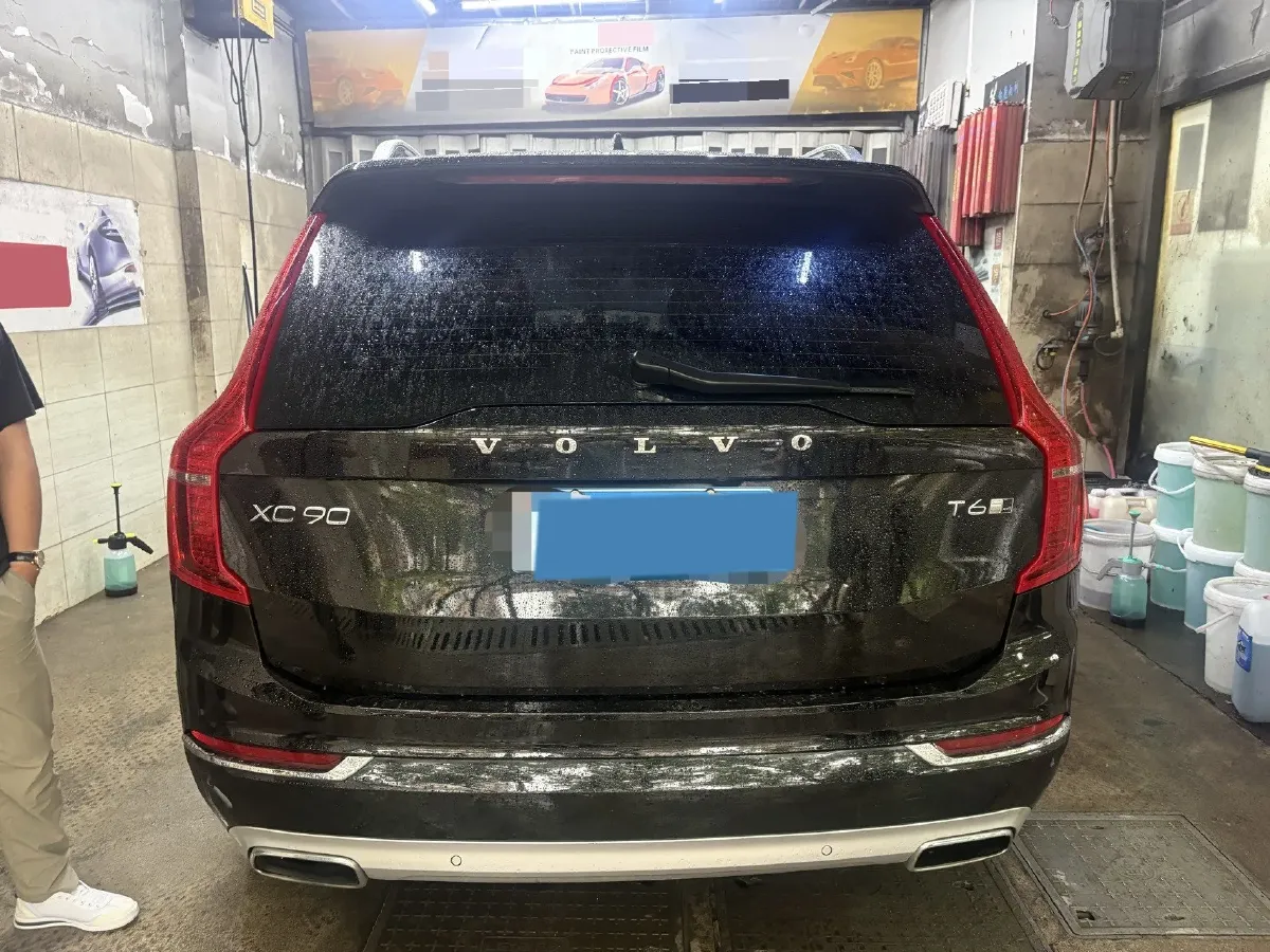 2018 Volvo XC90 2.0T 320HP L4 8AT,autocango,china used car exporter,china ev exporter,chinese used car exporter,chinese used ev exporter