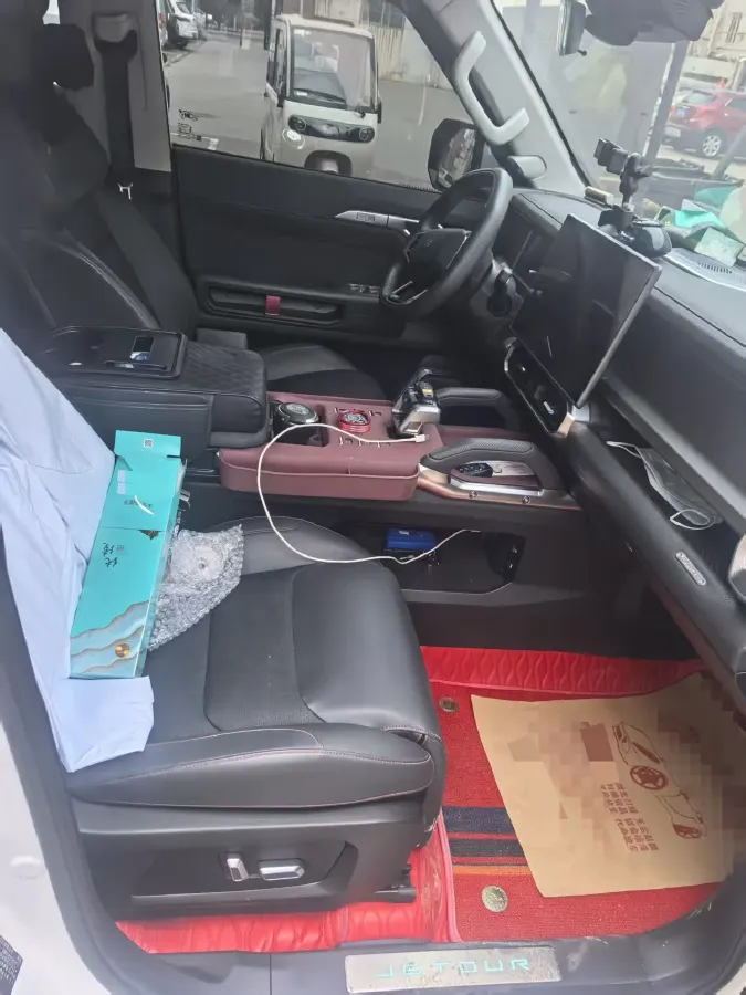 2024 Jetour ShanHai TravellerC-DM 1.5T 156HP L4 3DHT PHEV 43.24KWH,autocango,china used car exporter,china ev exporter,chinese used car exporter,chinese used ev exporter