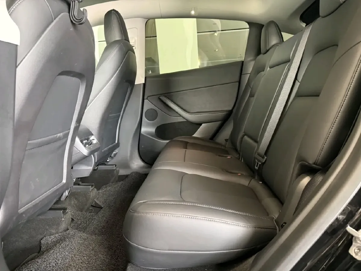 2022 Tesla Model Y BEV 60KWH,autocango,china used car exporter,china ev exporter,chinese used car exporter,chinese used ev exporter