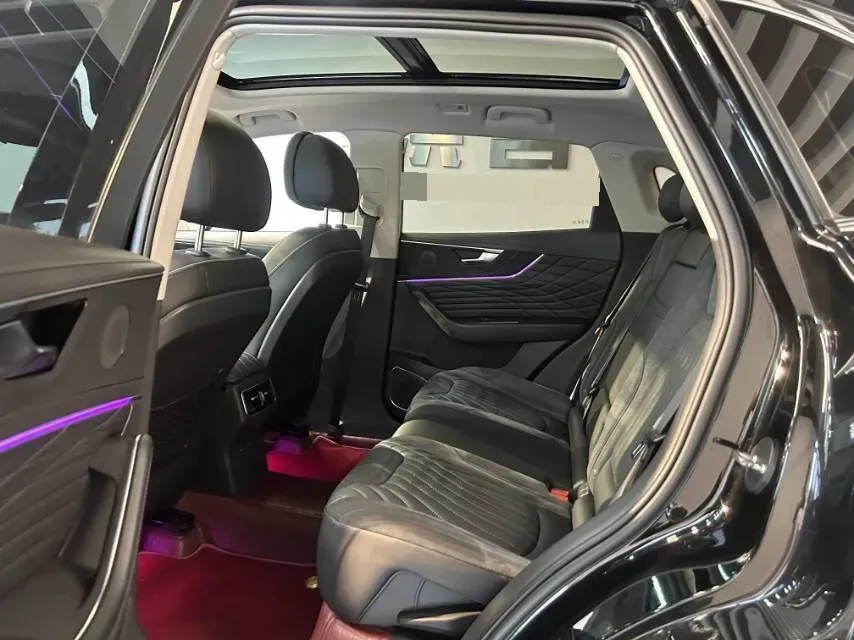 2019 HongQi HS5 2.0T 224HP L4 6AT,autocango,china used car exporter,china ev exporter,chinese used car exporter,chinese used ev exporter