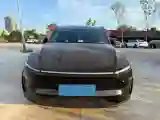 2025 Tesla Model Y L BEV