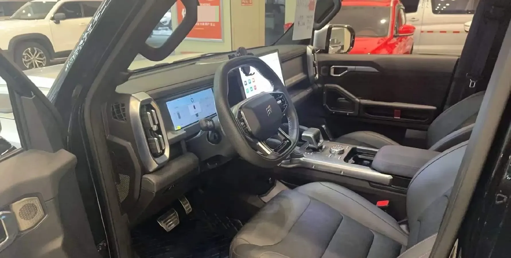 2024 Jetour Traveller 2.0T 254HP L4 7DCT,autocango,china used car exporter,china ev exporter,chinese used car exporter,chinese used ev exporter