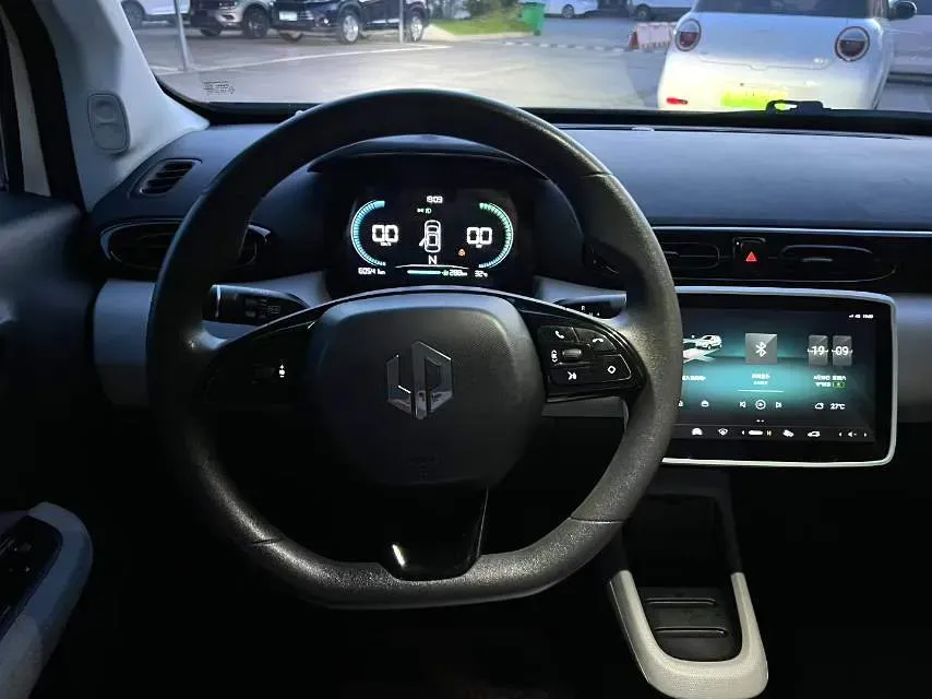 2023 Leapmotor T03 BEV 41.3KWH,autocango,china used car exporter,china ev exporter,chinese used car exporter,chinese used ev exporter